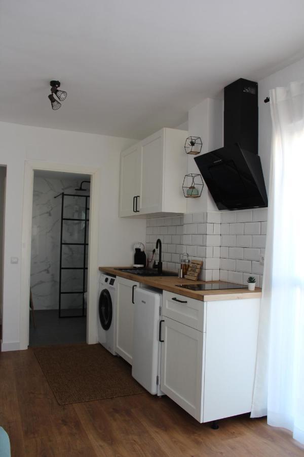 Brand New Studio With Terrace And Bbq Close To City Center Málaga Exterior foto